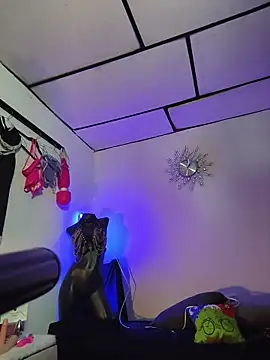 mal x online show from April 17, 2026, 6:16 am