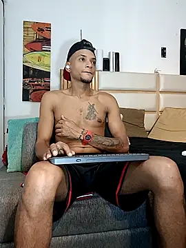 Snapshot of _Bbc_master_ chatting on September 29, 2025, 5:23 am  Bbc master  online show from September 29, 2025, 5:23 am