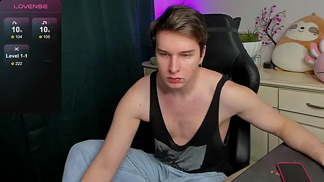 Vincent Strong online show from September 17, 2025, 8:16 am