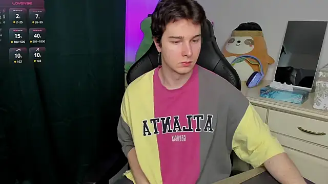 Vincent Strong online show from February 13, 2026, 8:10 am