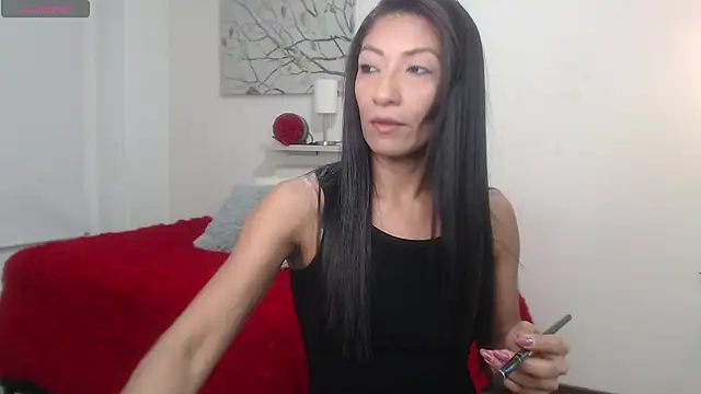sofia perez    online show from May 19, 2026, 7:42 pm