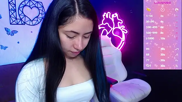 Snapshot of demyanderson_ chatting on March 10, 2025, 9:29 pm demyanderson online show from March 10, 2025, 9:29 pm