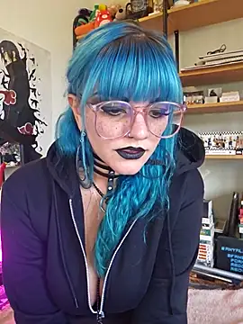 anyalikestosuck online show from November 10, 2025, 8:19 pm