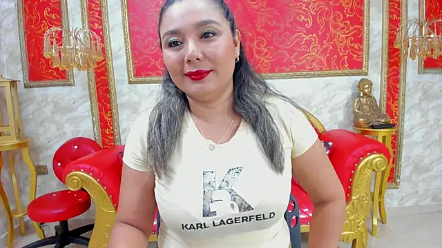 Myhottie Milf online show from February 4, 2025, 1:27 pm