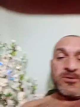 Snapshot of AzOZx9 chatting on March 3, 2026, 4:46 pm AzOZx9 online show from March 3, 2026, 4:46 pm