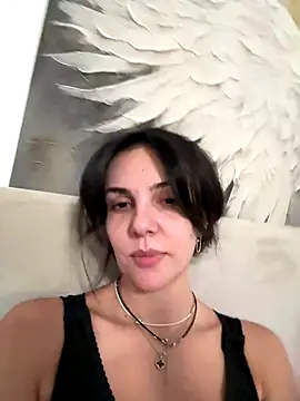 Snapshot of TaniaAmore chatting on October 11, 2025, 7:12 pm TaniaAmore online show from October 11, 2025, 7:12 pm