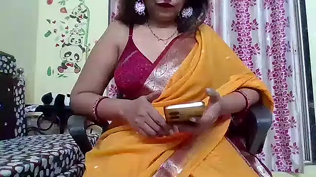 Snapshot of NautyBabe chatting on February 4, 2025, 1:13 am NautyBabe online show from February 4, 2025, 1:13 am