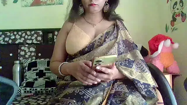 Snapshot of NautyBabe chatting on February 26, 2025, 9:53 am NautyBabe online show from February 26, 2025, 9:53 am