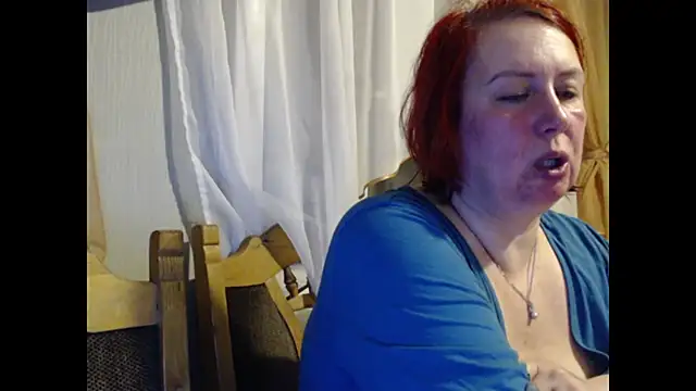 NikolRedMilf online show from December 2, 2025, 6:47 pm