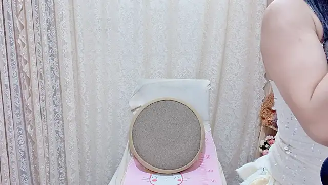 Rellababyy online show from February 16, 2026, 1:24 am