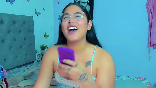 mabellfox online show from January 11, 2025, 1:16 am