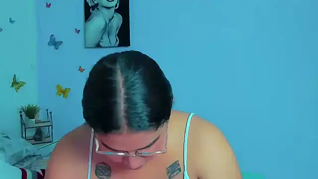 mabellfox online show from January 25, 2025, 12:17 am