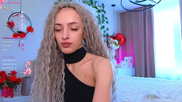 Lana me online show from February 26, 2025, 6:47 am