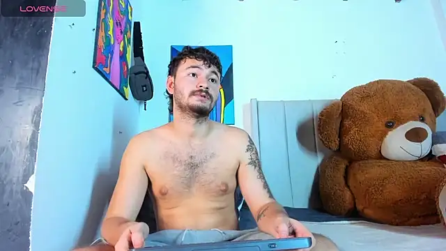 JacoLive online show from April 9, 2026, 7:41 pm