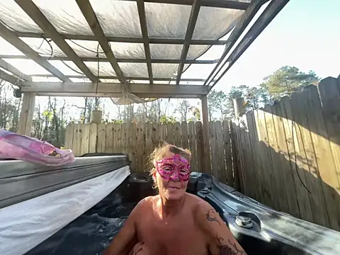 prainxxx22 online show from December 25, 2024, 8:07 pm