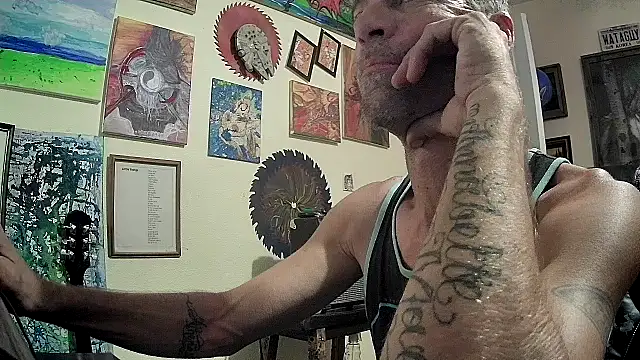 Snapshot of druetrue chatting on September 15, 2025, 11:16 pm druetrue online show from September 15, 2025, 11:16 pm