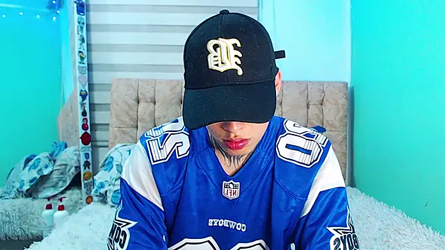  justinmoon2 online show from March 2, 2026, 2:25 am