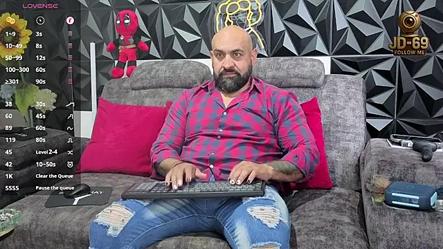 JD-69 online show from November 25, 2025, 6:30 pm