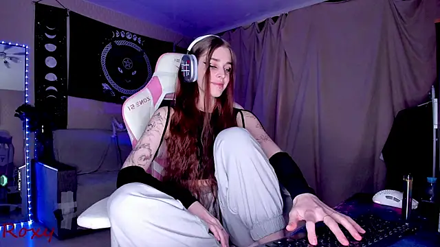 wet dream  online show from March 22, 2025, 12:46 pm