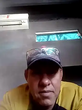 Snapshot of will1980 chatting on January 15, 2026, 11:59 am will1980 online show from January 15, 2026, 11:59 am