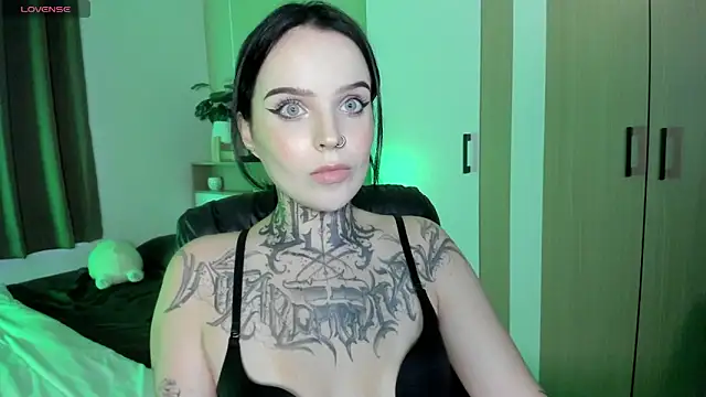 ATOMIC-KETCHUP online show from February 19, 2025, 11:06 am