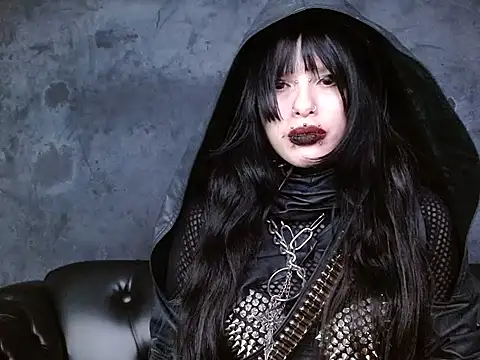 XXIOUX online show from September 22, 2025, 5:37 pm