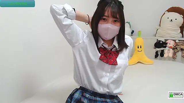 Snapshot of SUZU_ chatting on January 8, 2025, 2:14 pm SUZU online show from January 8, 2025, 2:14 pm