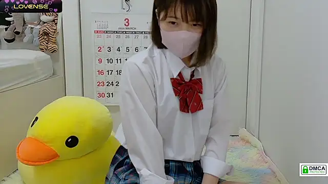 Snapshot of SUZU_ chatting on March 12, 2025, 1:08 pm SUZU online show from March 12, 2025, 1:08 pm