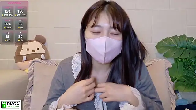 SUZU  online show from March 20, 2026, 1:27 pm