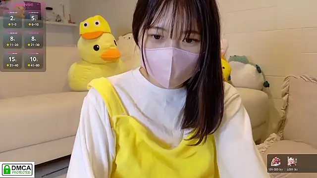 SUZU  online show from April 5, 2026, 12:13 pm