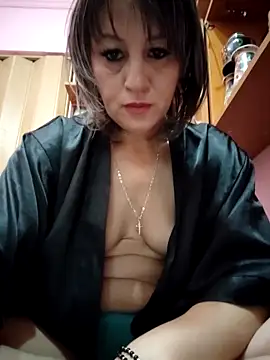 naughtymilfT online show from November 11, 2025, 7:19 am