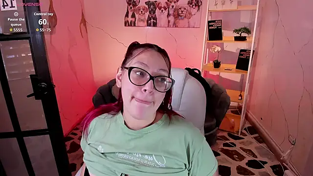 Snapshot of NiickyJones chatting on October 18, 2025, 4:19 pm NiickyJones online show from October 18, 2025, 4:19 pm