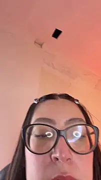 Snapshot of NiickyJones chatting on June 20, 2026, 12:36 am NiickyJones online show from June 20, 2026, 12:36 am