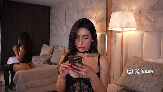 Rosalie vega online show from April 21, 2026, 5:50 pm