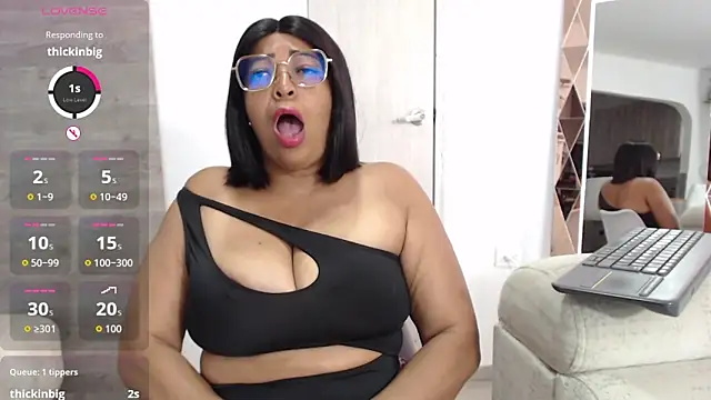 AmbarSofhia online show from February 28, 2026, 8:21 pm