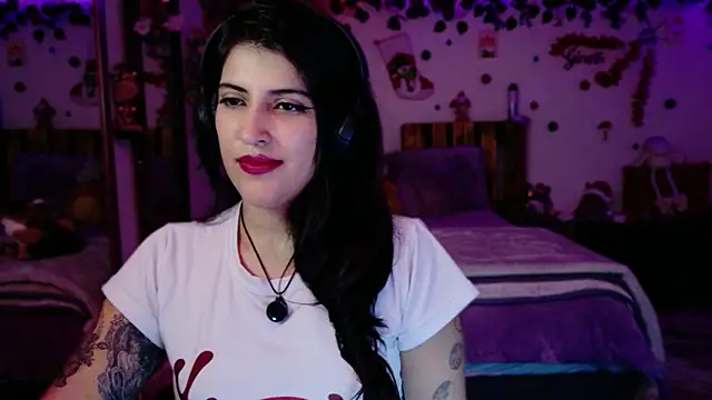 azahar  ziiz online show from December 20, 2025, 9:11 pm