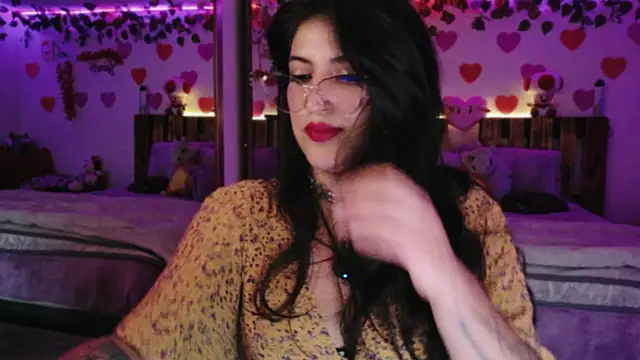 azahar  ziiz online show from April 26, 2026, 11:46 pm