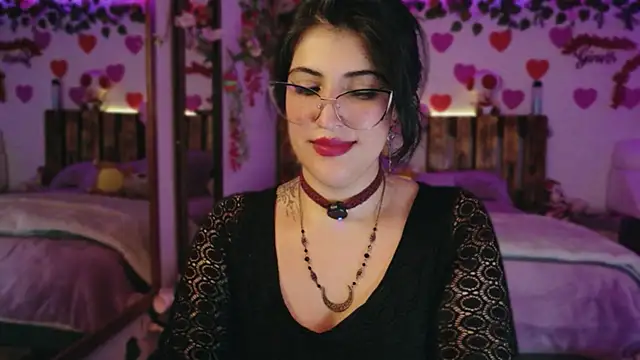 azahar  ziiz online show from June 11, 2026, 2:53 am