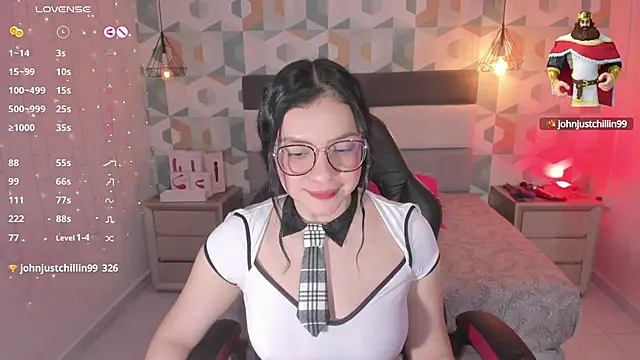 megancero online show from March 14, 2025, 3:47 pm