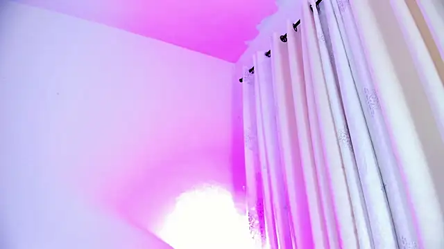 Snapshot of Abby__colins chatting on December 17, 2024, 6:53 pm Abby colins online show from December 17, 2024, 6:53 pm