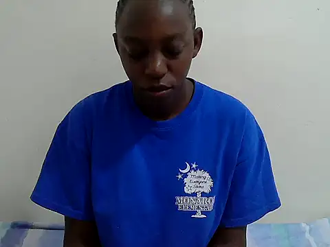 lizbela1 online show from February 12, 2026, 4:51 am