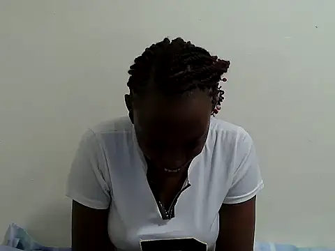 lizbela1 online show from May 13, 2026, 7:55 pm