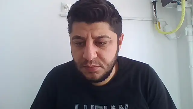 Snapshot of erkekkkadam chatting on February 23, 2025, 7:00 am erkekkkadam online show from February 23, 2025, 7:00 am