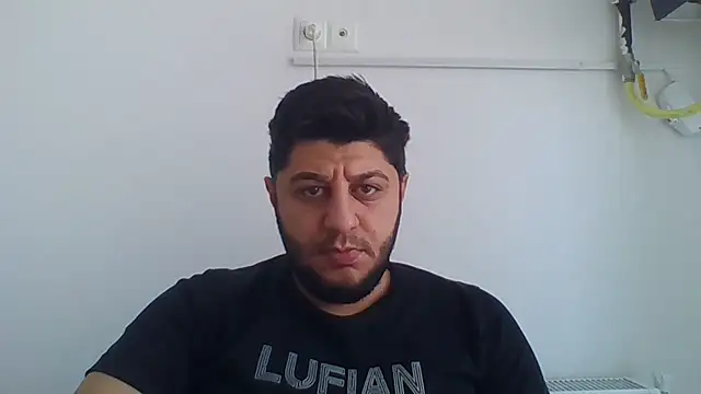 Snapshot of erkekkkadam chatting on February 27, 2025, 5:13 am erkekkkadam online show from February 27, 2025, 5:13 am