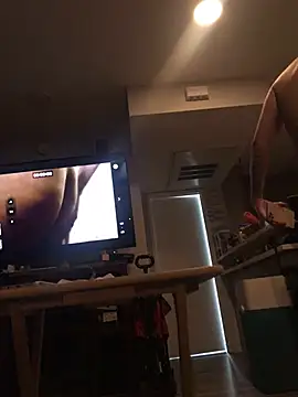 Snapshot of ft2022W chatting on January 31, 2025, 9:27 am ft2022W online show from January 31, 2025, 9:27 am