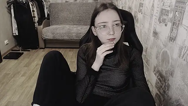 AmeliaKamishiro online show from January 25, 2025, 3:40 am