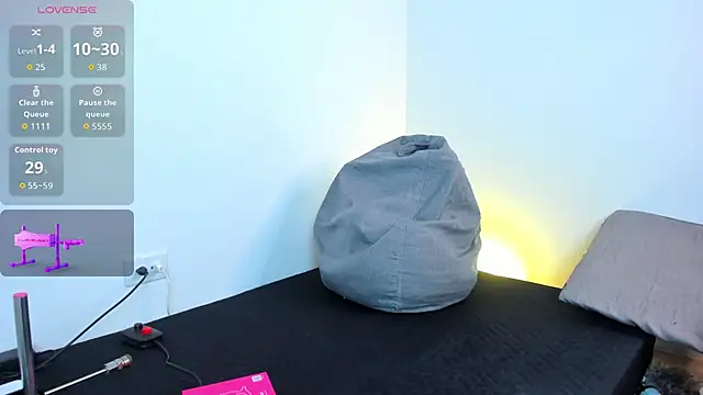 Snapshot of Markbrown chatting on February 23, 2026, 8:50 pm Markbrown online show from February 23, 2026, 8:50 pm