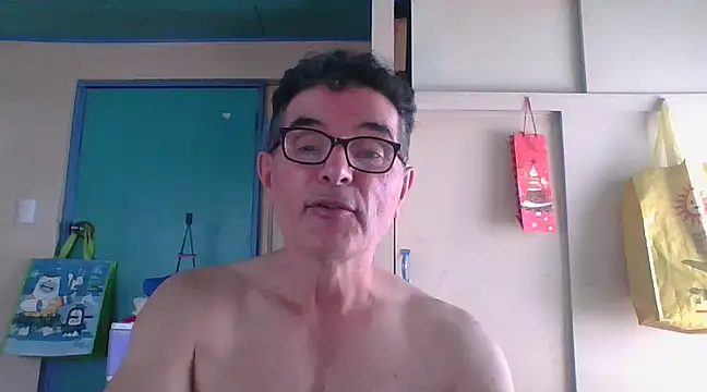 Snapshot of kavir-sebastien chatting on March 19, 2025, 7:49 pm kavir-sebastien online show from March 19, 2025, 7:49 pm