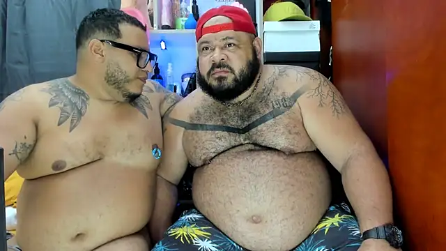 Snapshot of Latino_bigcock chatting on January 25, 2025, 7:49 pm Latino bigcock online show from January 25, 2025, 7:49 pm