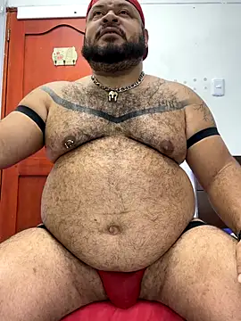 Snapshot of Latino_bigcock chatting on September 18, 2025, 10:45 pm Latino bigcock online show from September 18, 2025, 10:45 pm